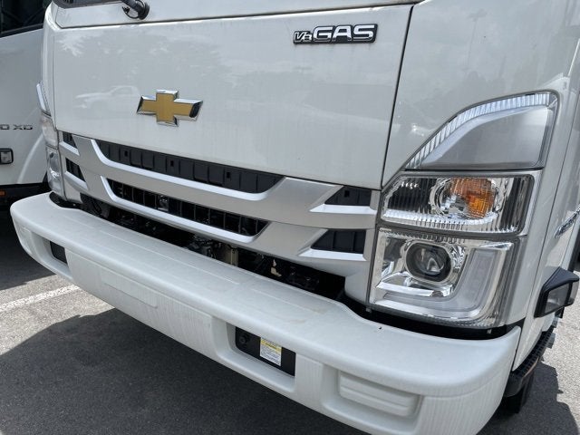 2025 Chevrolet Low Cab Forward 4500 Base