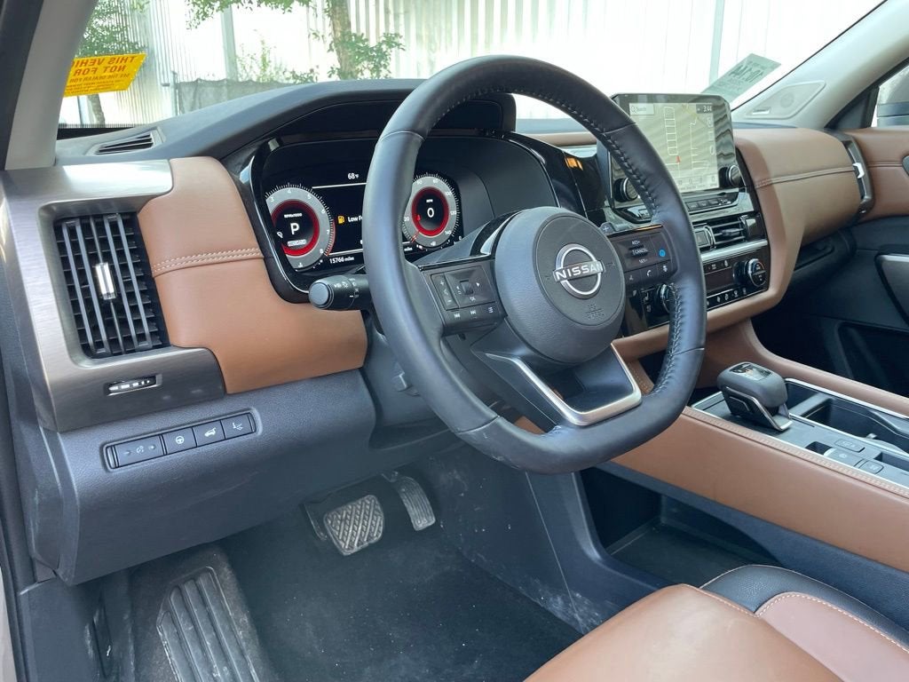 2024 Nissan Pathfinder Platinum