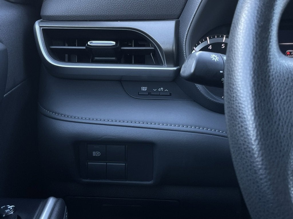 2022 Toyota Highlander L