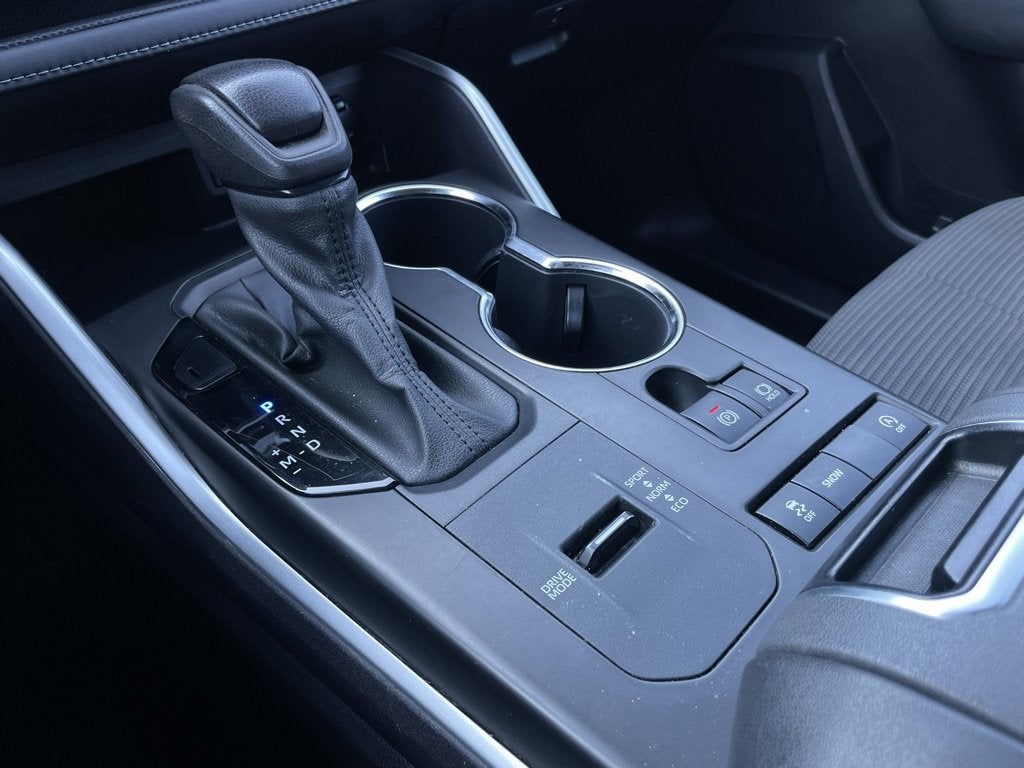 2022 Toyota Highlander L