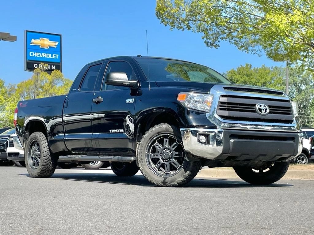 Used 2015 Toyota Tundra SR with VIN 5TFUW5F11FX429774 for sale in Little Rock