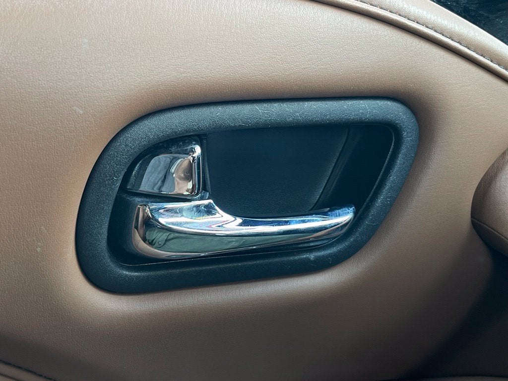2023 INFINITI QX80 SENSORY