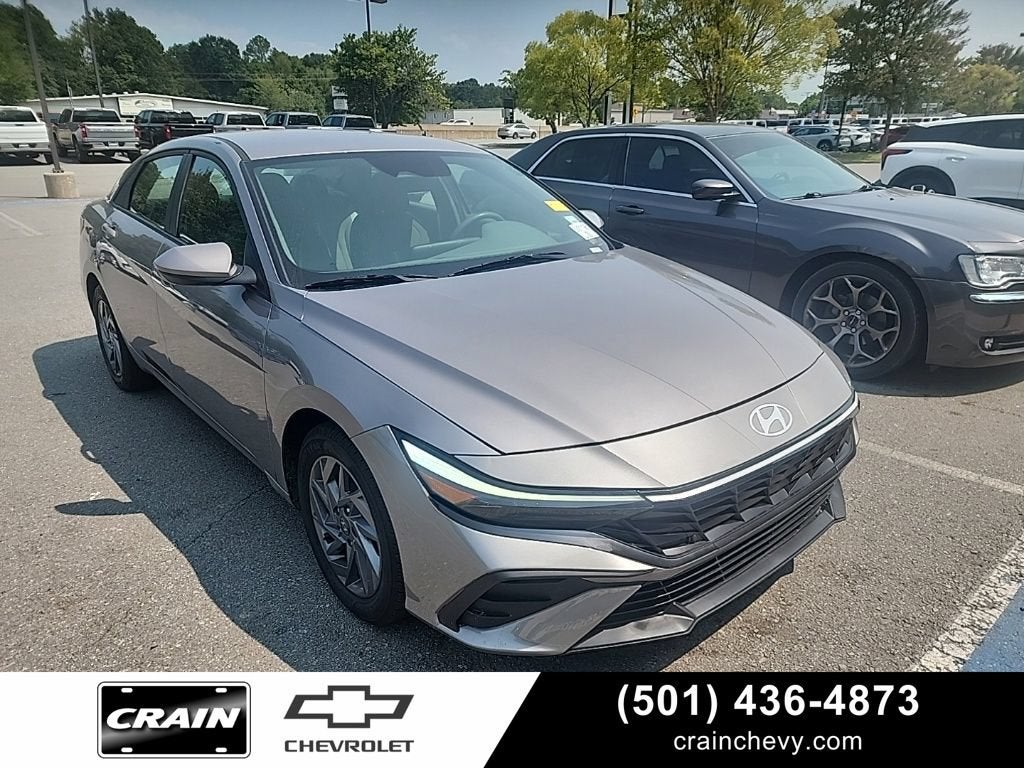 2024 Hyundai Elantra SEL
