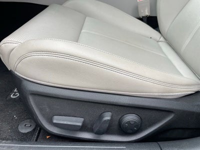 2022 Genesis G70 2.0T