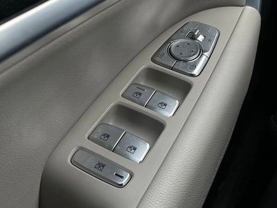 2022 Genesis G70 2.0T