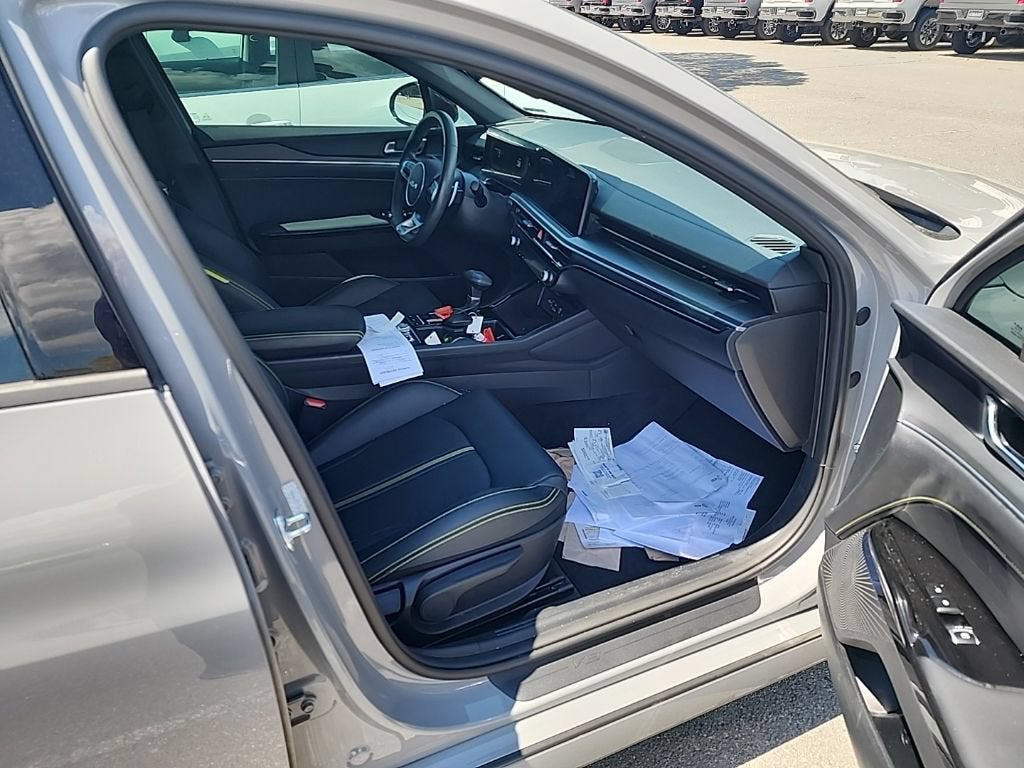 2025 Kia K5 GT