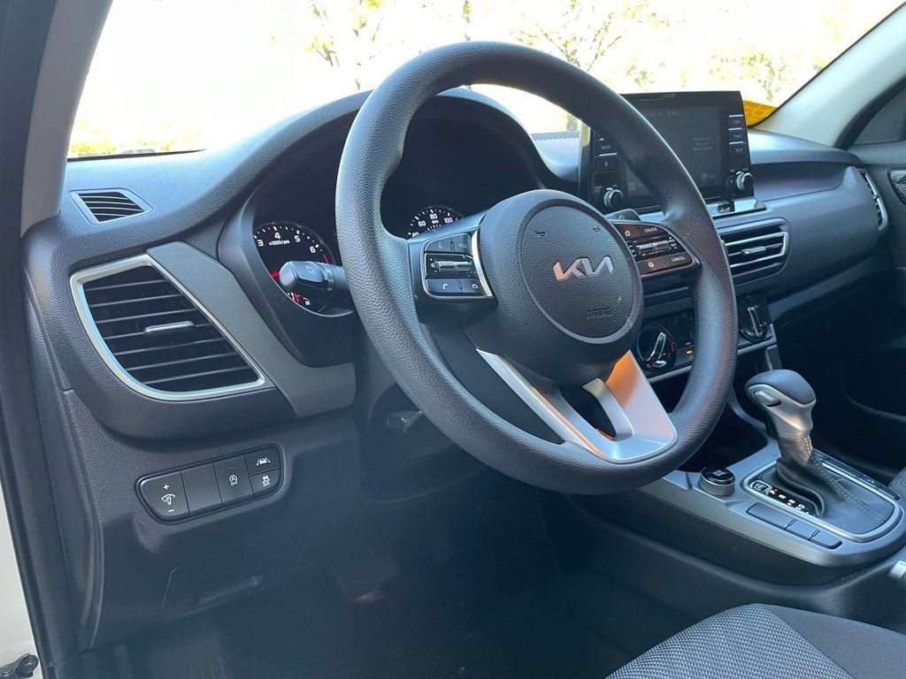 2023 Kia Seltos LX