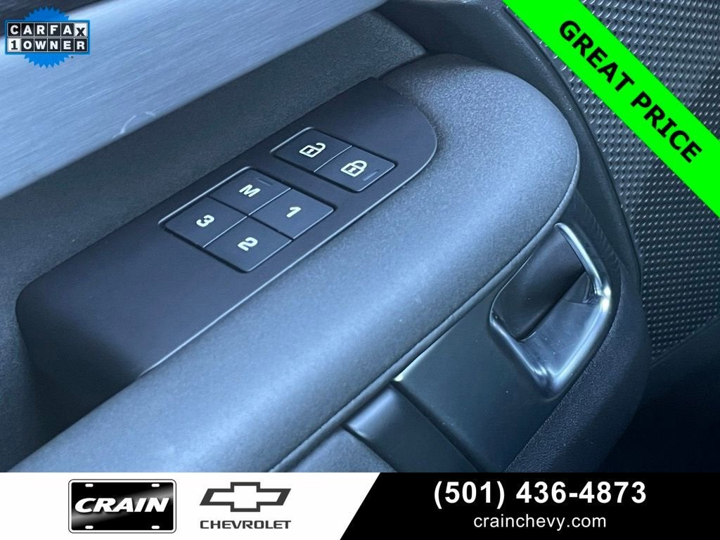 2024 Land Rover Discovery Dynamic SE