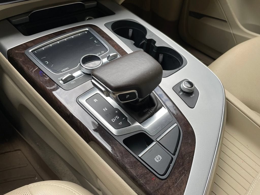 2019 Audi Q7 Premium Plus