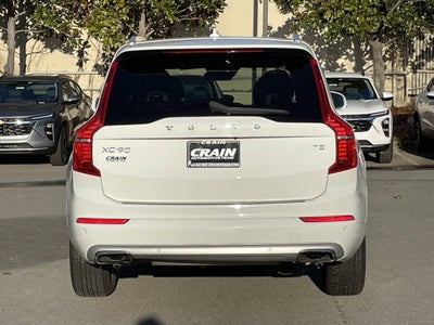 2021 Volvo XC90 Momentum