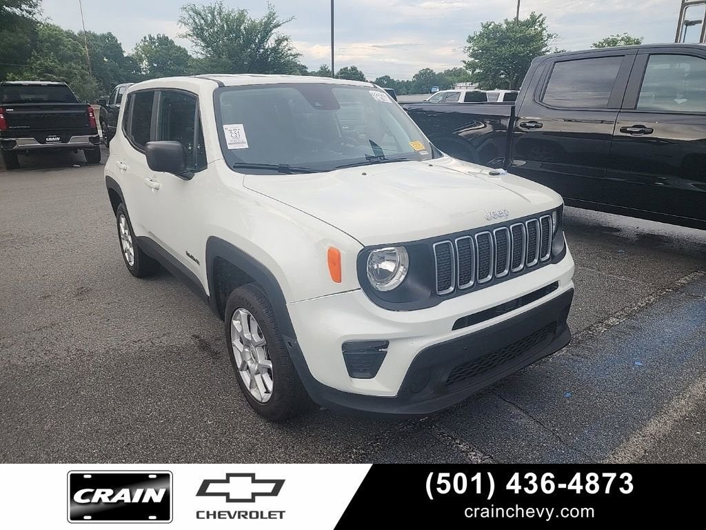 2023 Jeep Renegade Latitude 4x4's photo