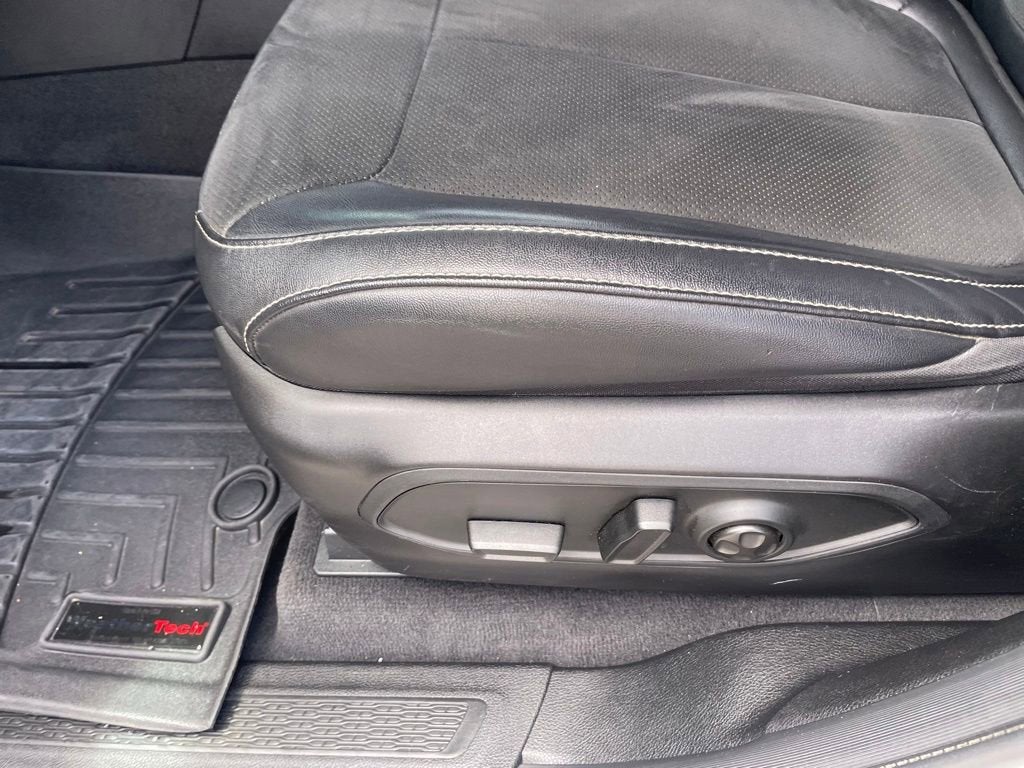 2022 Jeep Grand Cherokee L Altitude