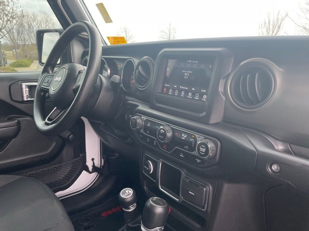 2023 Jeep Gladiator Sport