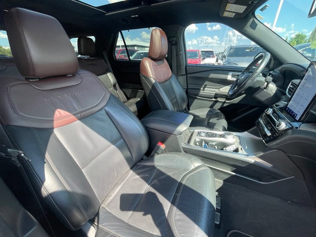 2022 Ford Explorer Platinum