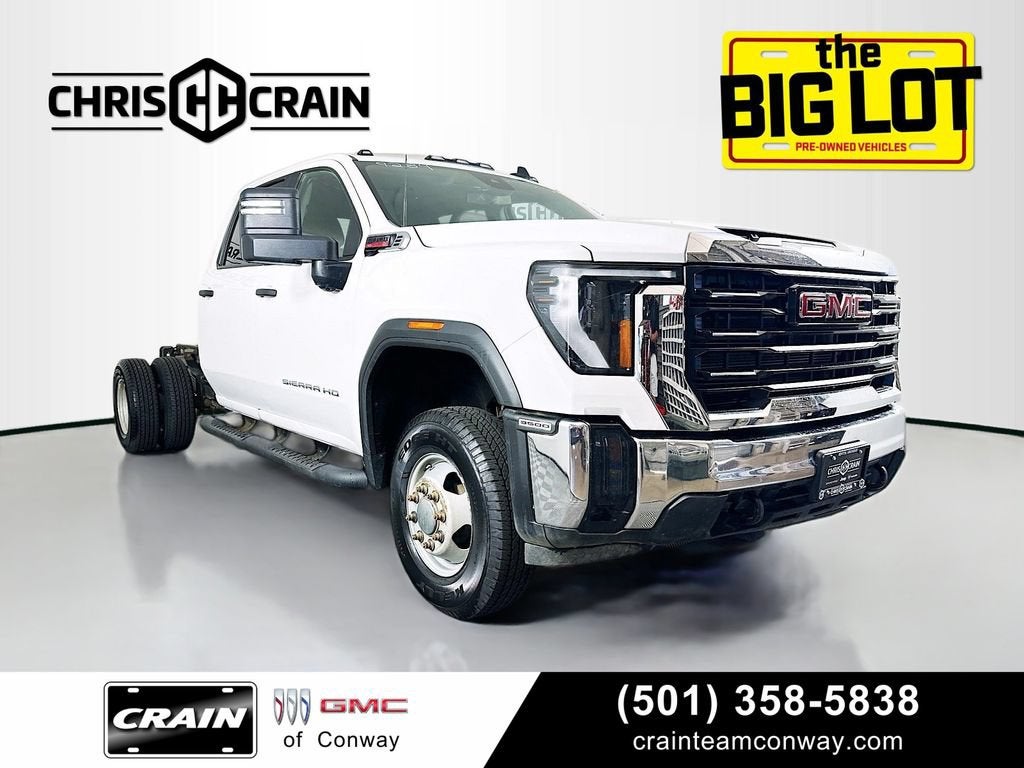 2024 GMC Sierra 3500 HD Chassis Cab Pro