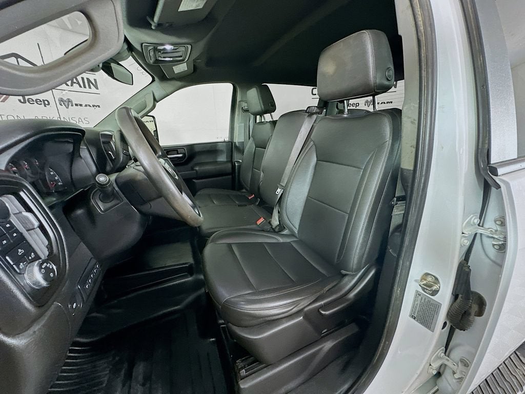 2024 GMC Sierra 3500 HD Chassis Cab Pro