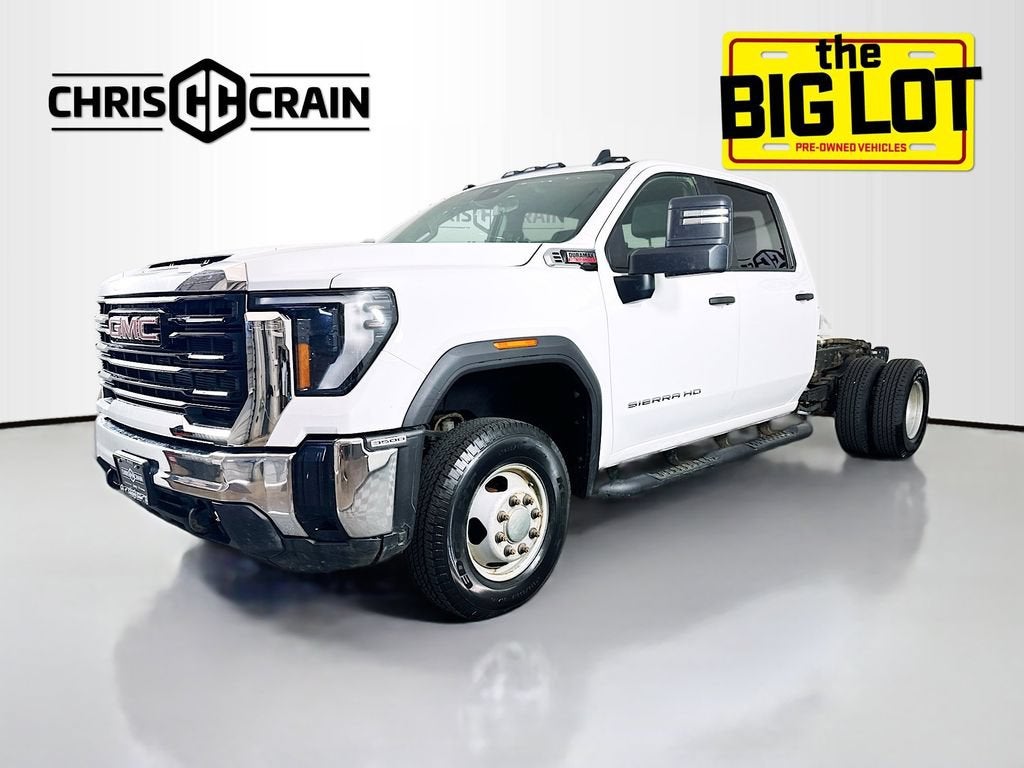 2024 GMC Sierra 3500 HD Chassis Cab Pro