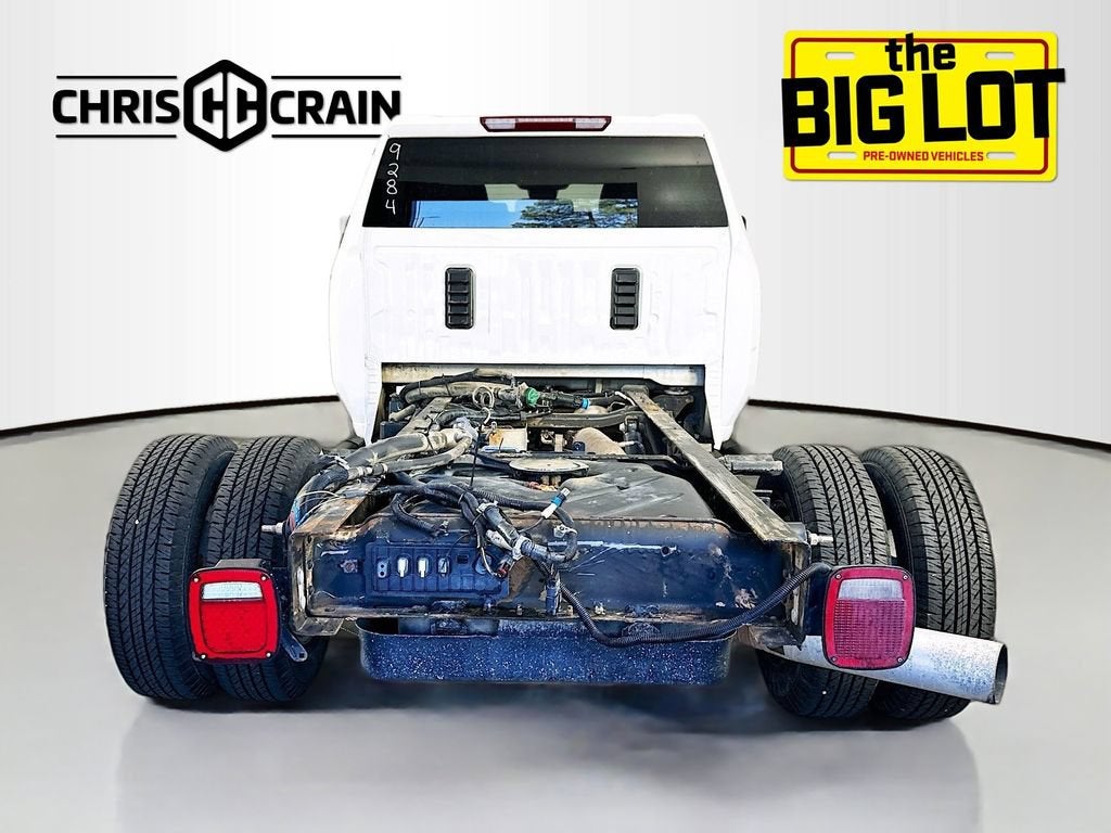 2024 GMC Sierra 3500 HD Chassis Cab Pro