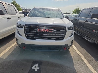 2025 GMC Acadia AT4