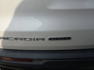2025 GMC Acadia AT4