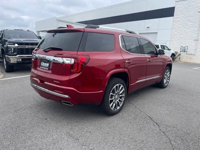 2023 GMC Acadia Denali