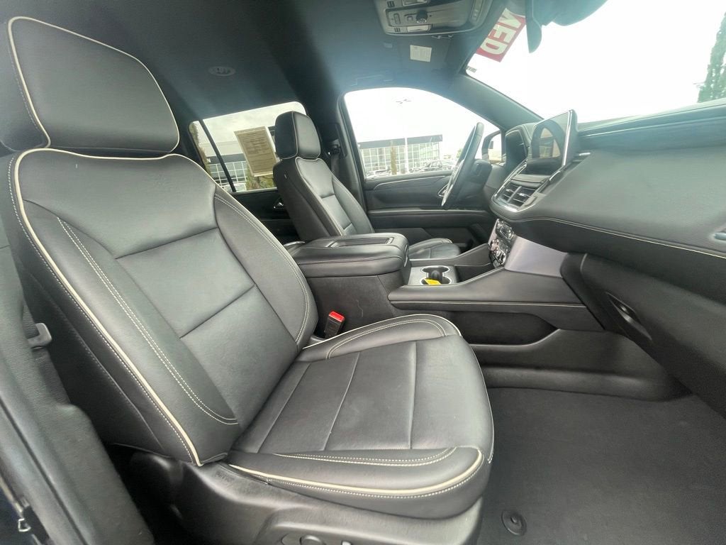 2024 GMC Yukon XL SLT