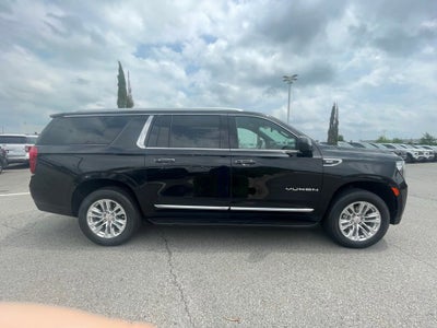 2024 GMC Yukon XL SLT