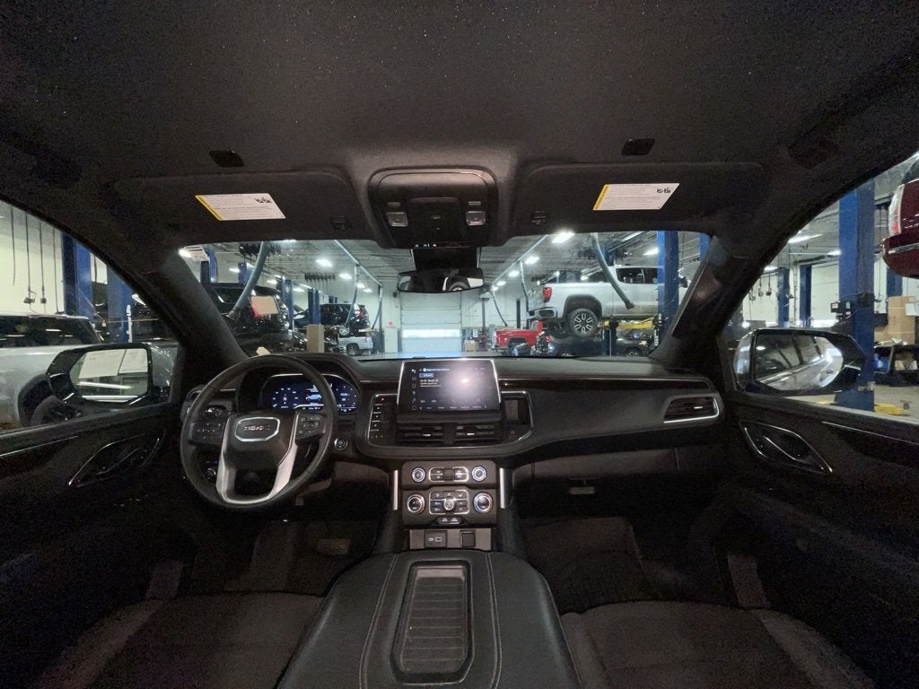 2024 GMC Yukon XL SLE