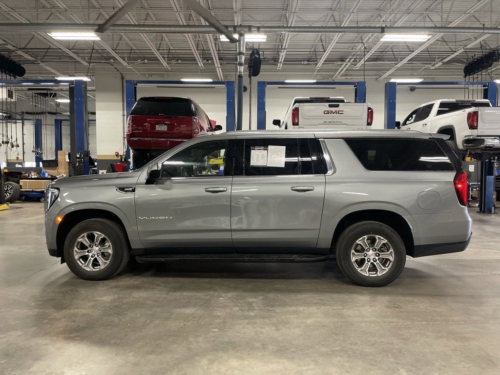 2024 GMC Yukon XL SLE