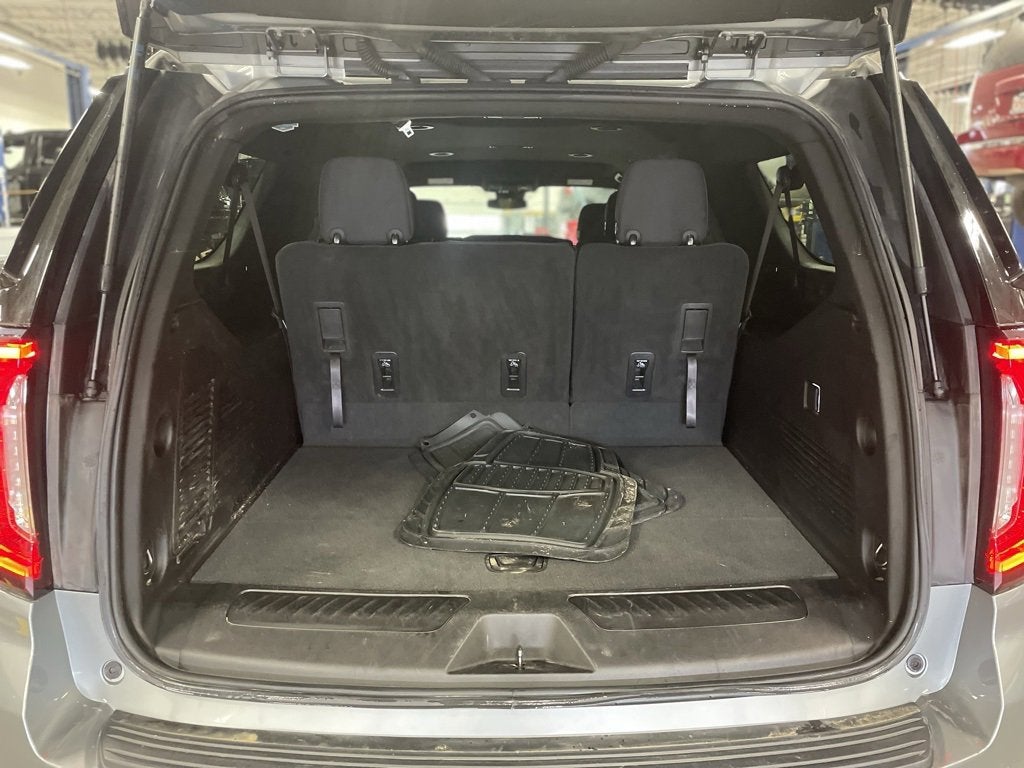 2024 GMC Yukon XL SLE