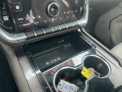2025 GMC Yukon XL Elevation