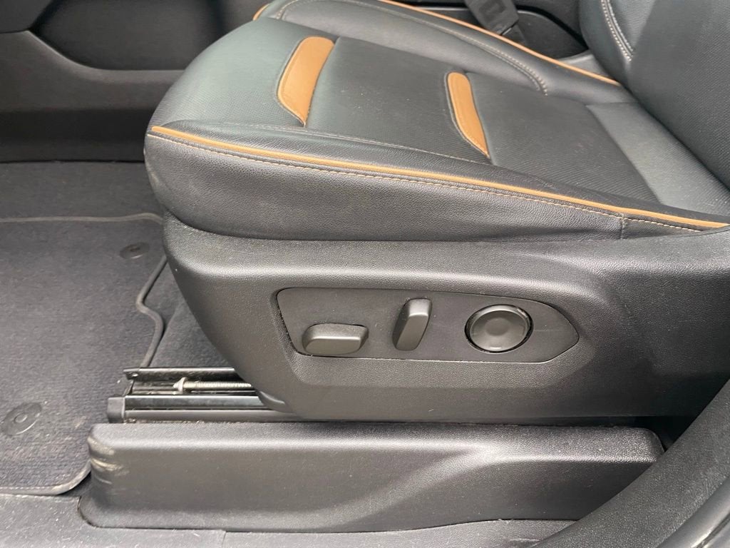 2024 GMC Yukon XL AT4