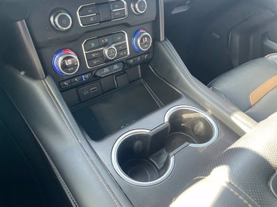 2021 GMC Yukon XL AT4