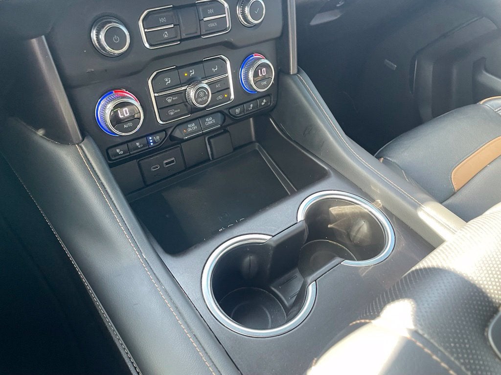 2021 GMC Yukon XL AT4