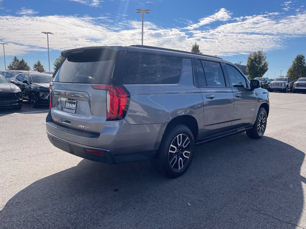 2021 GMC Yukon XL AT4