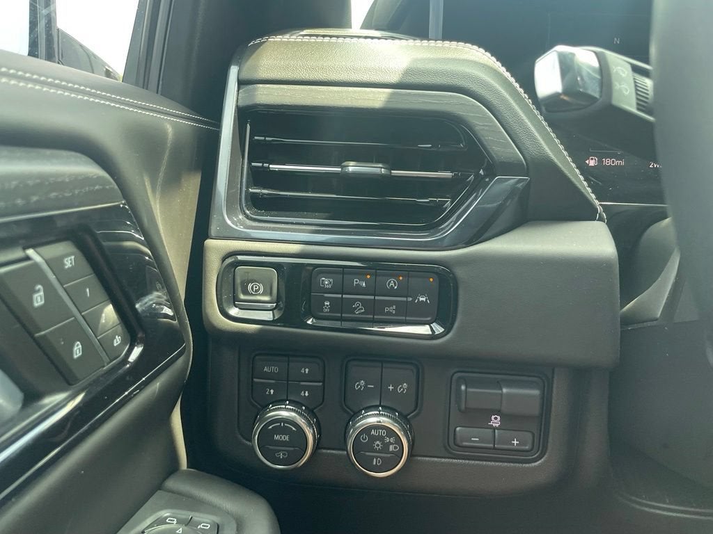 2025 GMC Yukon AT4 Ultimate