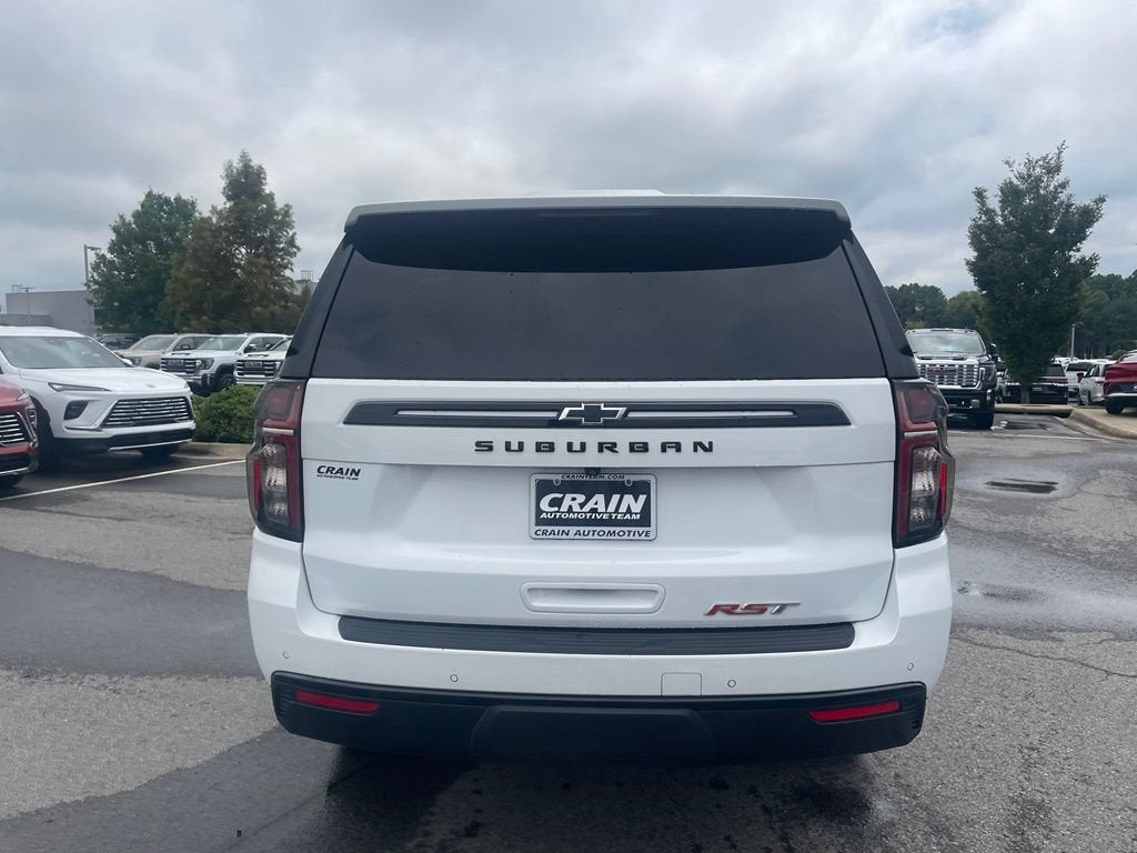 2024 Chevrolet Suburban RST