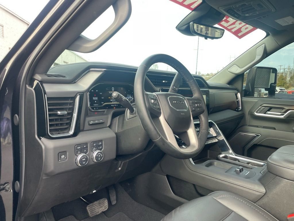 2025 GMC Sierra 2500 HD Denali