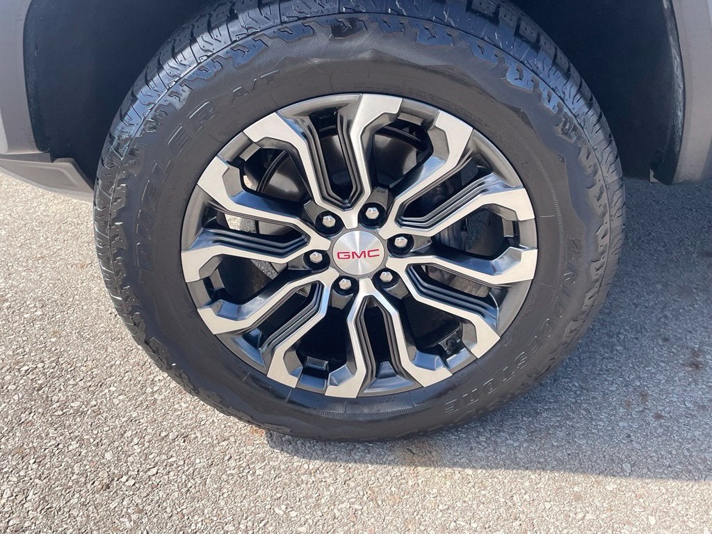 2024 GMC Canyon Denali