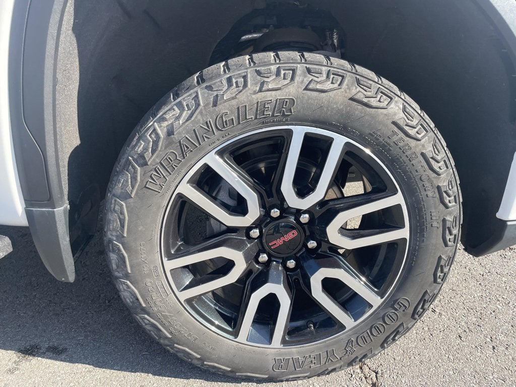 2022 GMC Sierra 1500 AT4