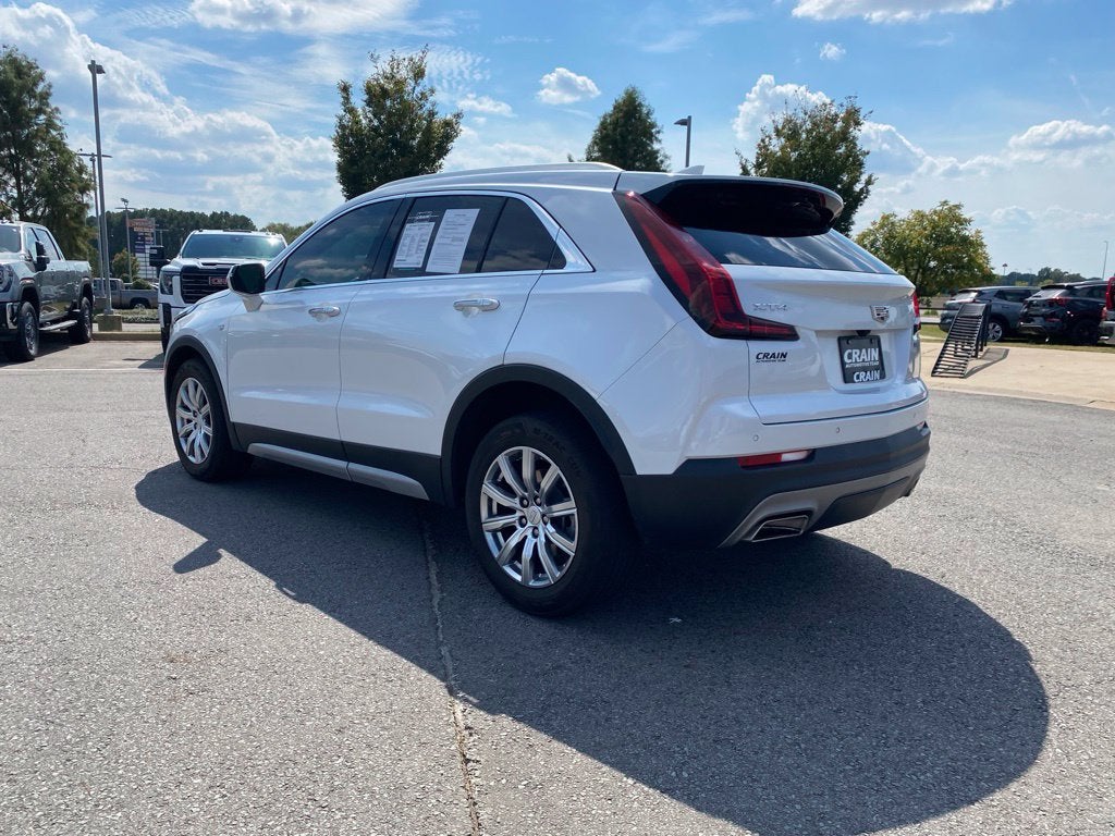 2022 Cadillac XT4 FWD Premium Luxury
