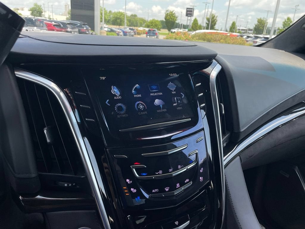 2020 Cadillac Escalade Platinum
