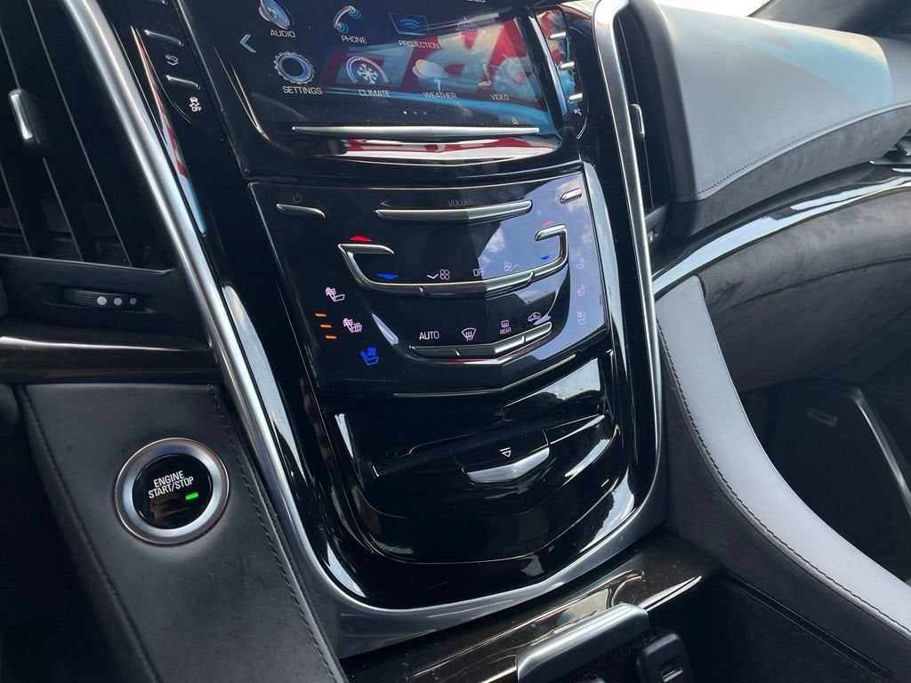 2020 Cadillac Escalade Platinum