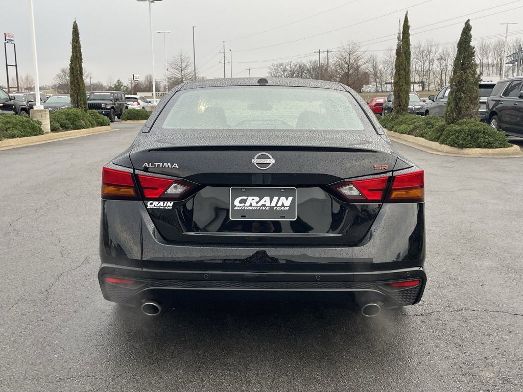 2025 Nissan Altima SR