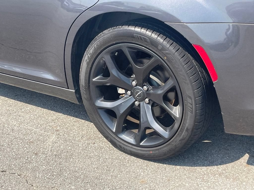 2021 Chrysler 300 300S