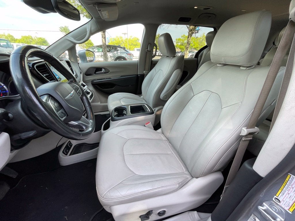 2021 Chrysler Pacifica Hybrid Touring L