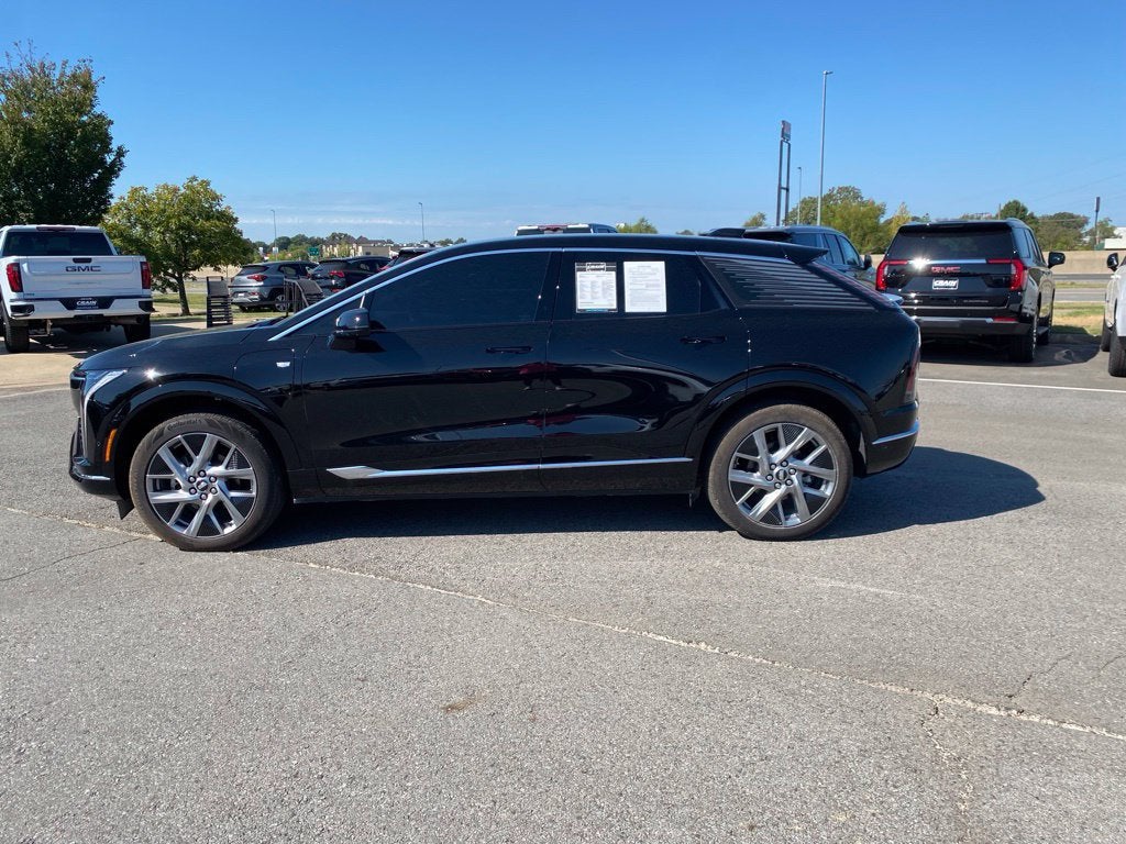 2026 Cadillac OPTIQ Luxury