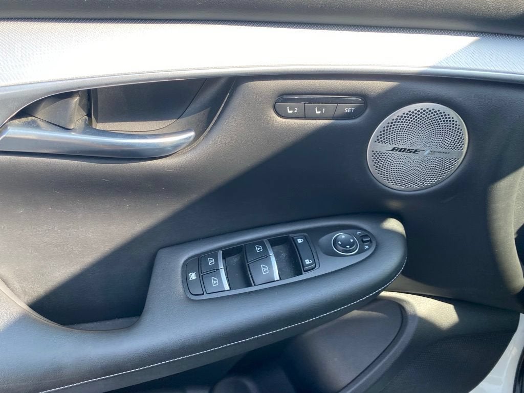 2019 INFINITI QX50 ESSENTIAL
