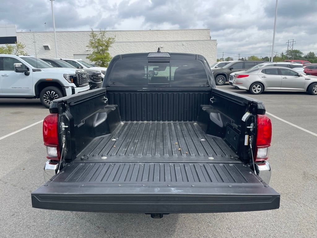 2022 Toyota Tacoma 2WD SR5