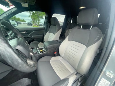 2024 Toyota Tacoma 4WD SR5
